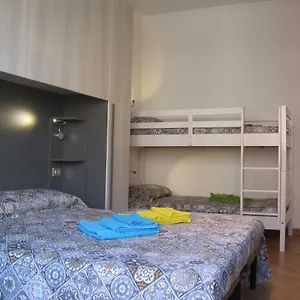 https://appartamento-pasteur.italymilanhotels.net